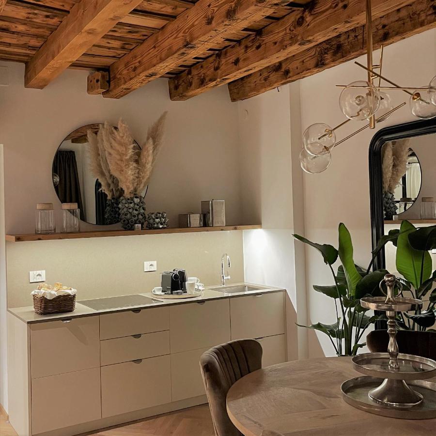 Elegance Room - Aparta & Suite - Automatized Apartment Bassano del Grappa Zewnętrze zdjęcie