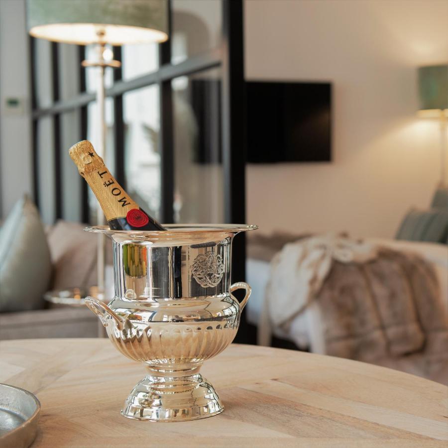 Elegance Room - Aparta & Suite - Automatized Apartment Bassano del Grappa Zewnętrze zdjęcie
